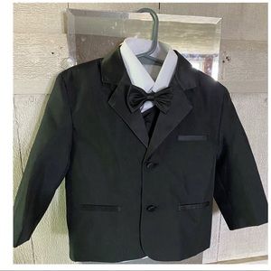 Peanut Butter Collection Toddler Tuxedo Size 3T